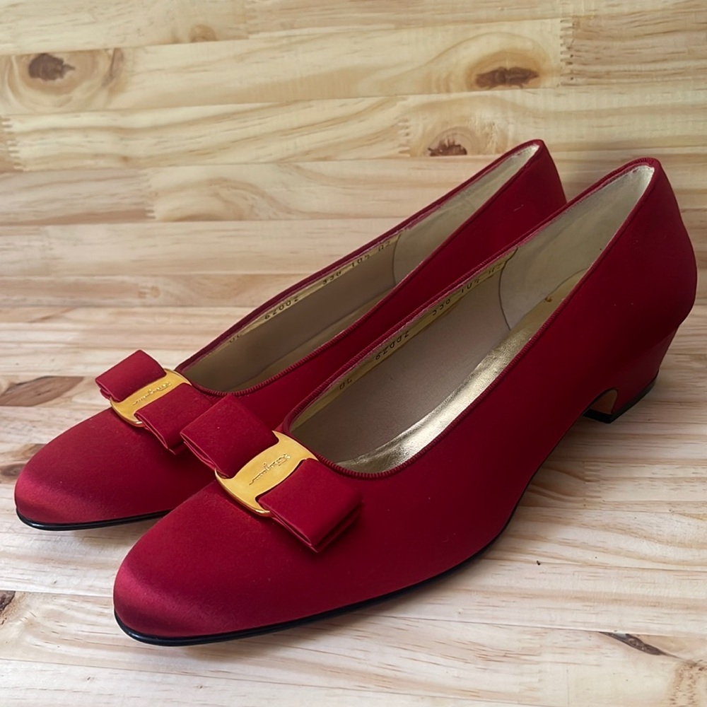 Salvatore Ferragomo Vara Bow Satin Pumps